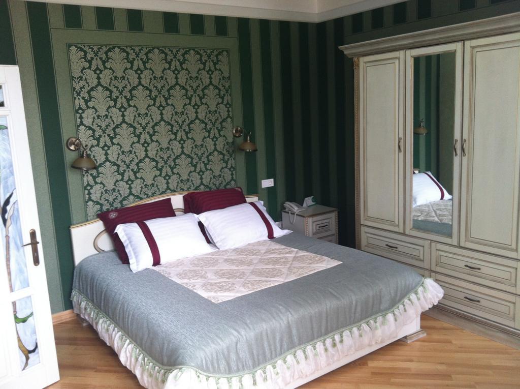 Fontush Boutique Hotel Ivano-Frankivsk Værelse billede